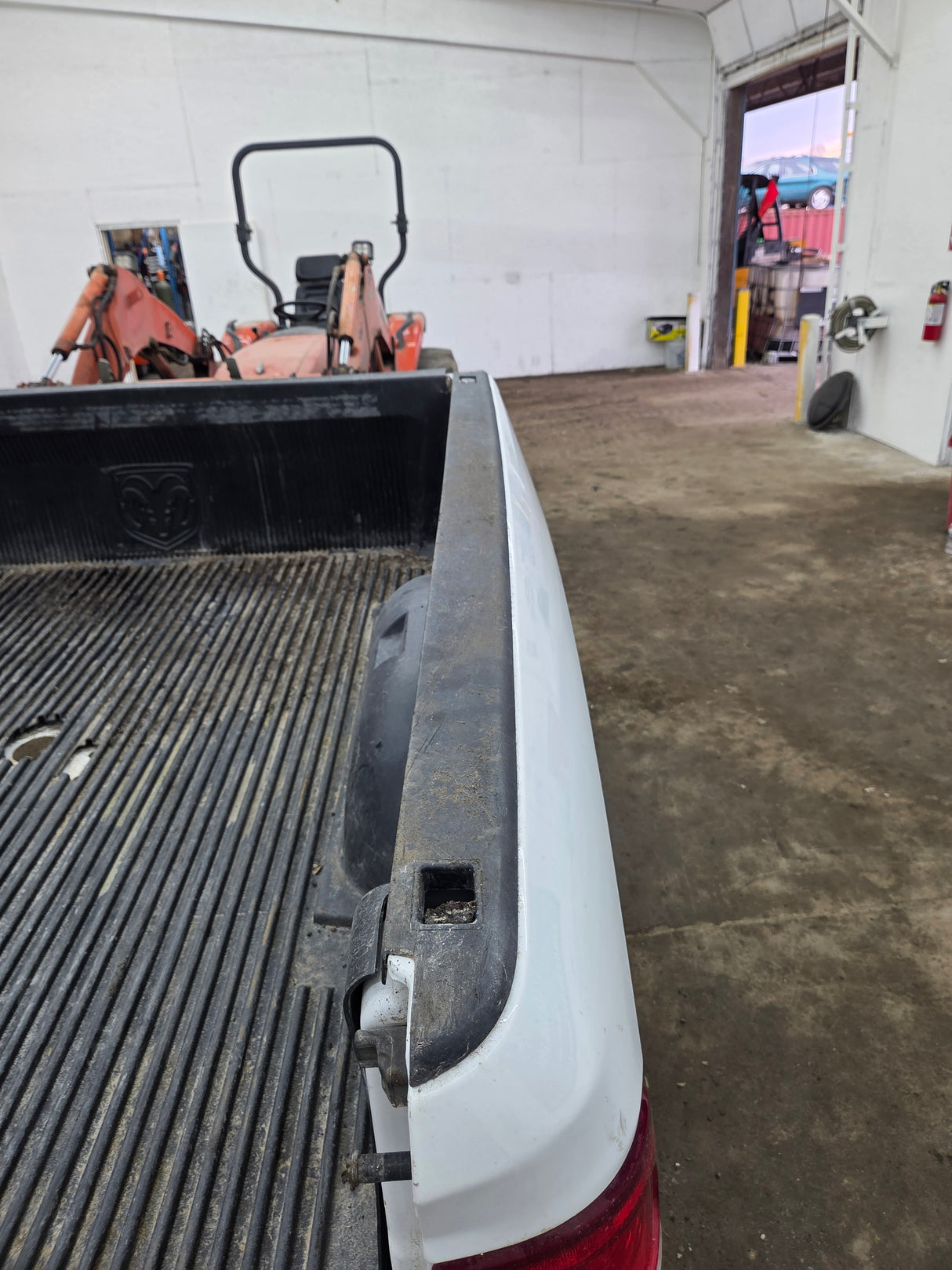 2019-2025 Dodge Ram 2500 3500 5th Gen 6' 4" Short Truck Bed