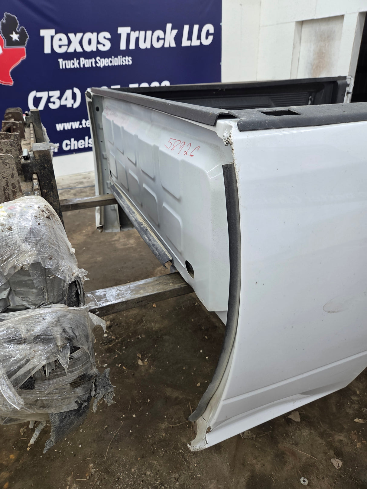 2019-2025 Dodge Ram 2500 3500 5th Gen 6' 4" Short Truck Bed