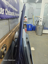 1988-2000 Chevrolet Silverado Suburban GMC Sierra RH Front Passenger Door