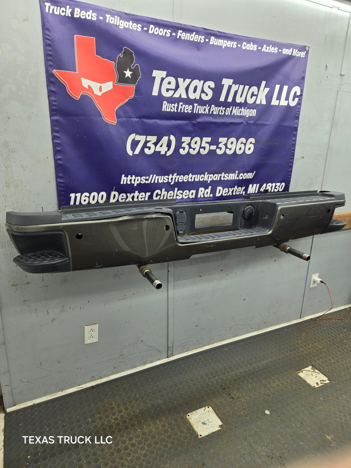 2015-2019 Chevrolet Silverado 2500HD 3500 HD Rear Bumper W/ Sensors