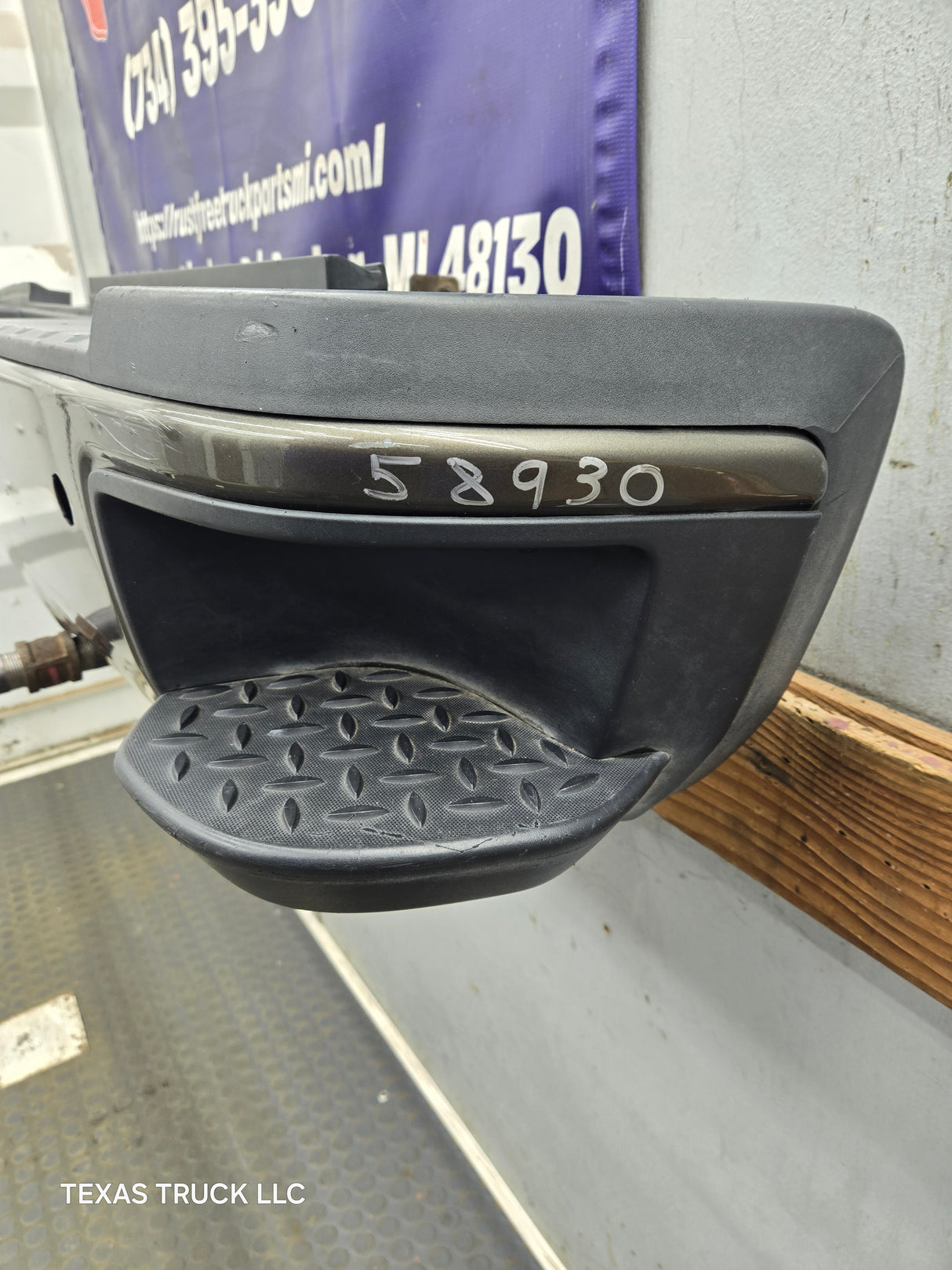 2015-2019 Chevrolet Silverado 2500HD 3500 HD Rear Bumper W/ Sensors