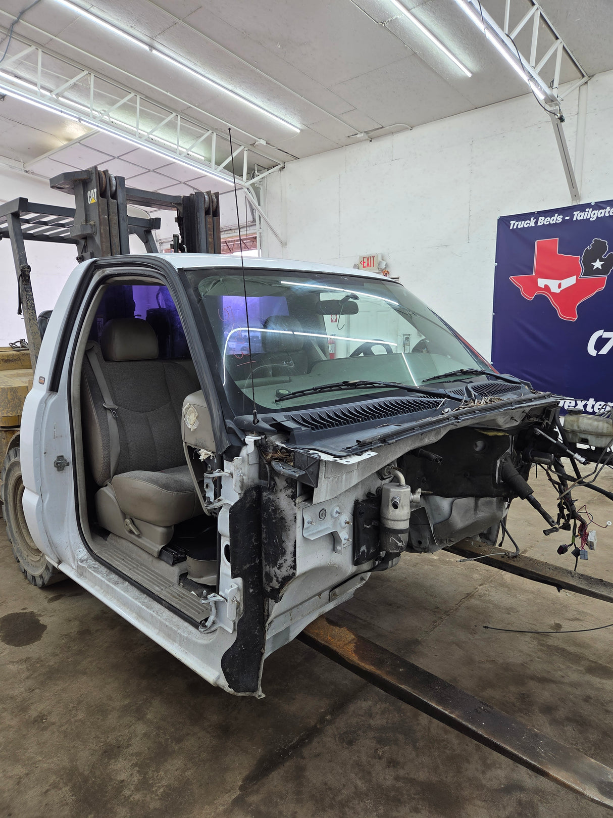 1999-2007 Chevrolet Silverado / GMC Sierra 1500 2500 HD 3500HD Regular Cab Body