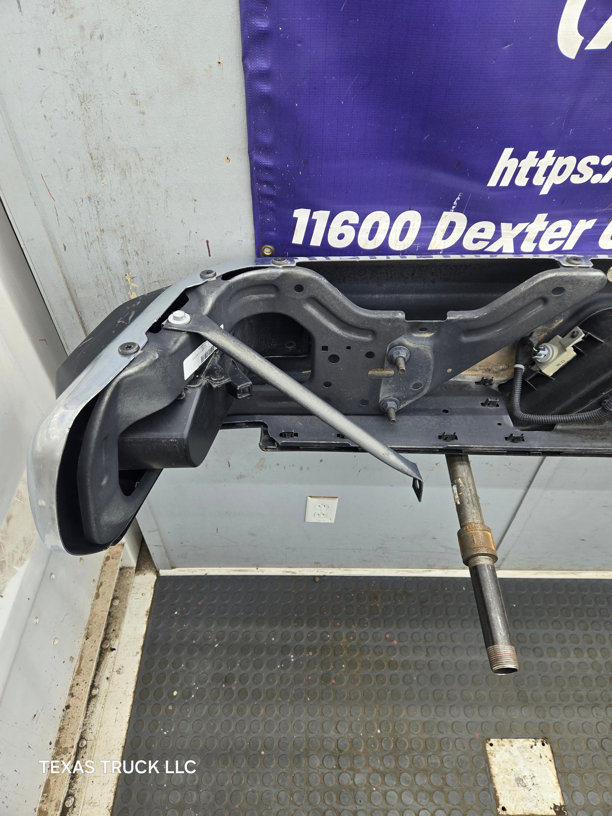 2019-2026 Chevrolet Silverado / GMC Sierra 2500 3500 HD Rear Bumper