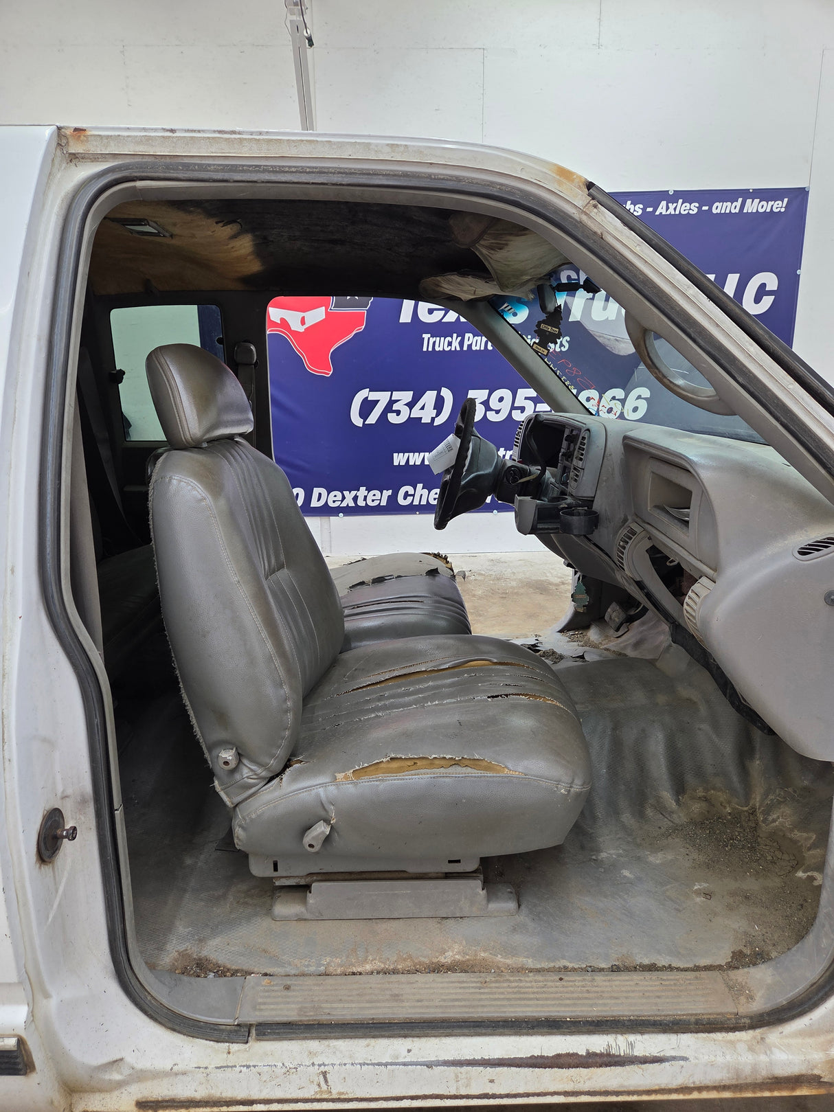 1988-2000 Chevrolet Silverado GMC Sierra Extended Cab