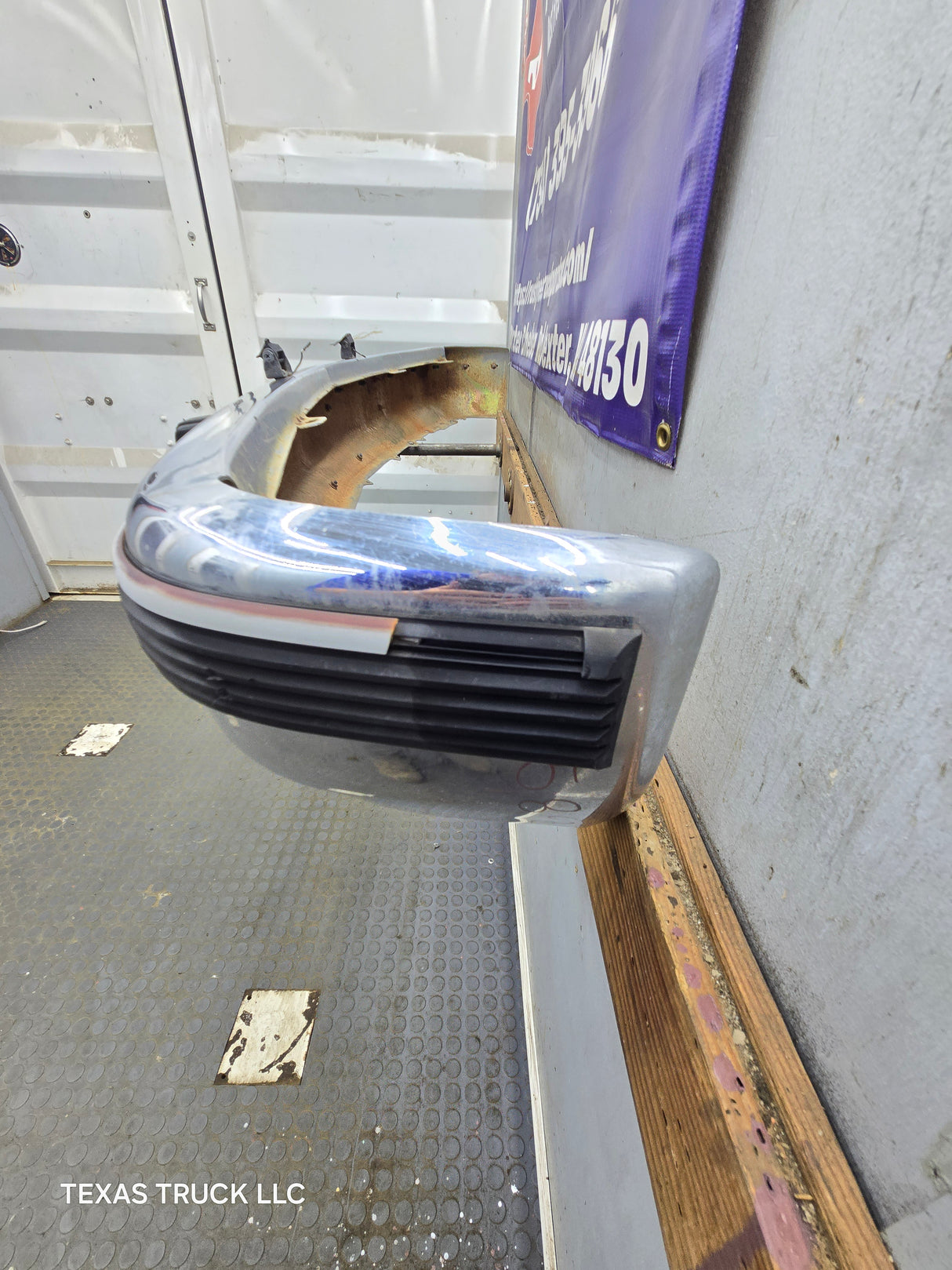 1988-1998 Chevrolet / GMC 1500 2500 3500 Front Bumper
