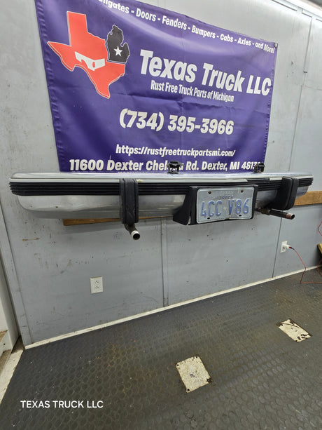 1988-1998 Chevrolet / GMC 1500 2500 3500 Front Bumper
