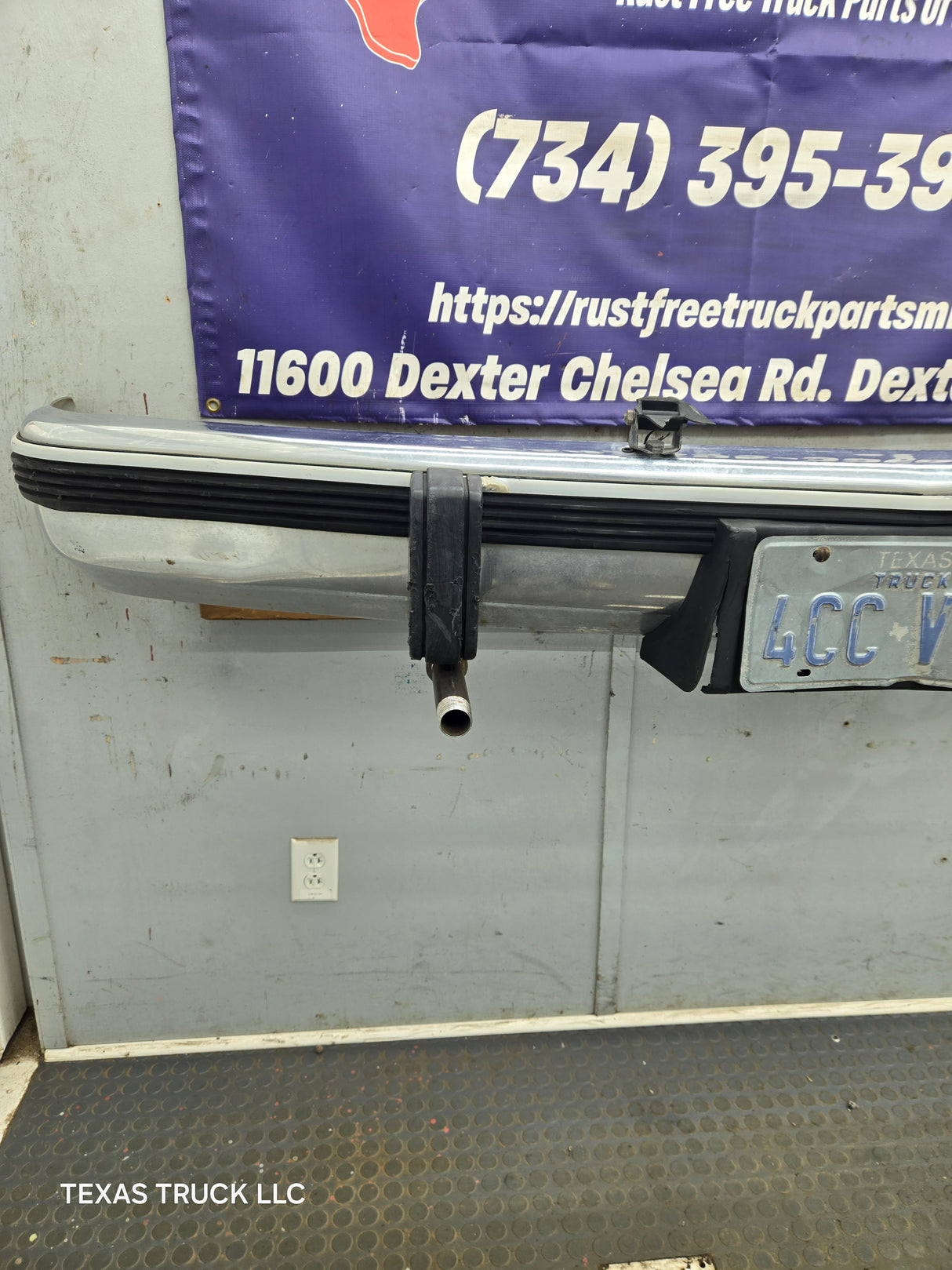1988-1998 Chevrolet / GMC 1500 2500 3500 Front Bumper
