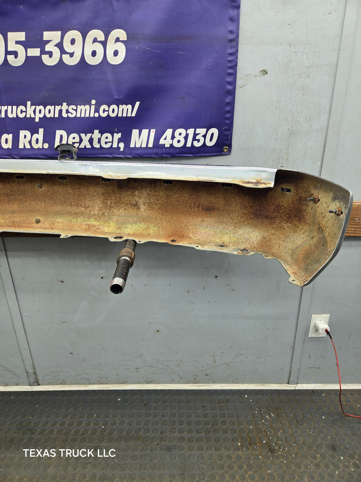 1988-1998 Chevrolet / GMC 1500 2500 3500 Front Bumper