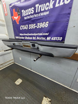 1999-2007 Chevrolet Silverado / GMC Sierra 2500 3500 HD Rear