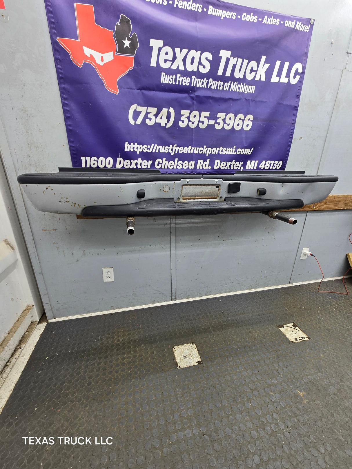 1999-2007 Chevrolet Silverado / GMC Sierra 2500 3500 HD Rear