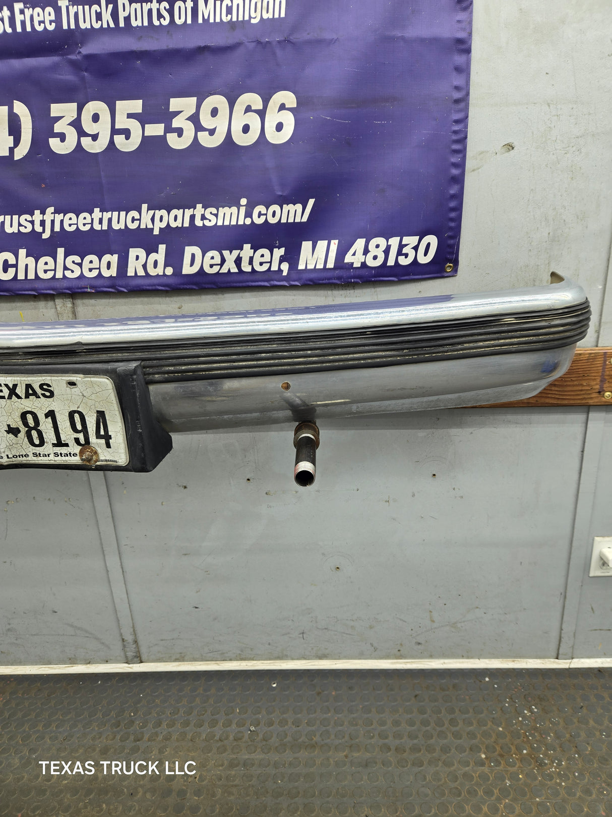 1988-1998 Chevrolet / GMC 1500 2500 3500 Front Bumper
