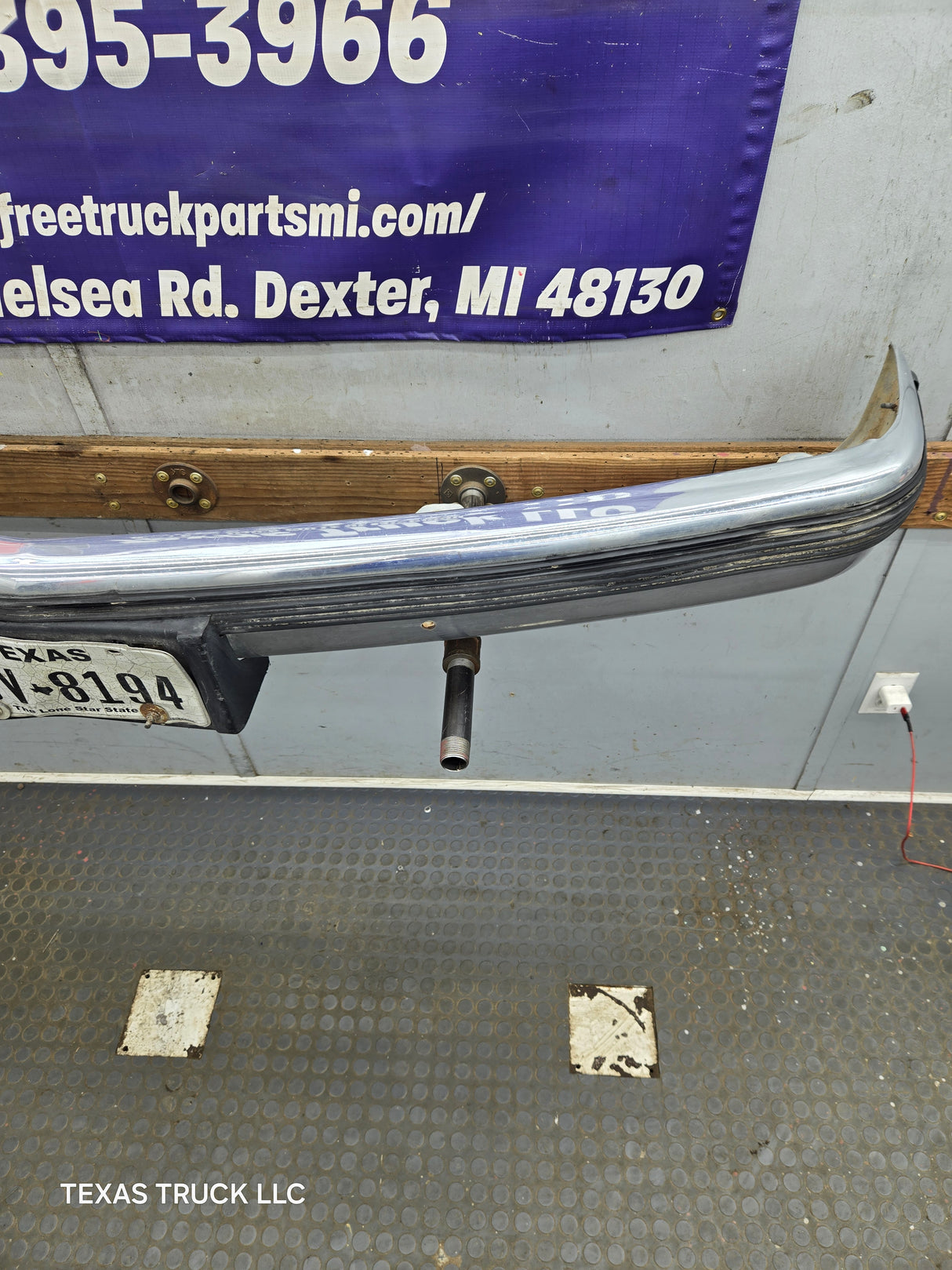 1988-1998 Chevrolet / GMC 1500 2500 3500 Front Bumper