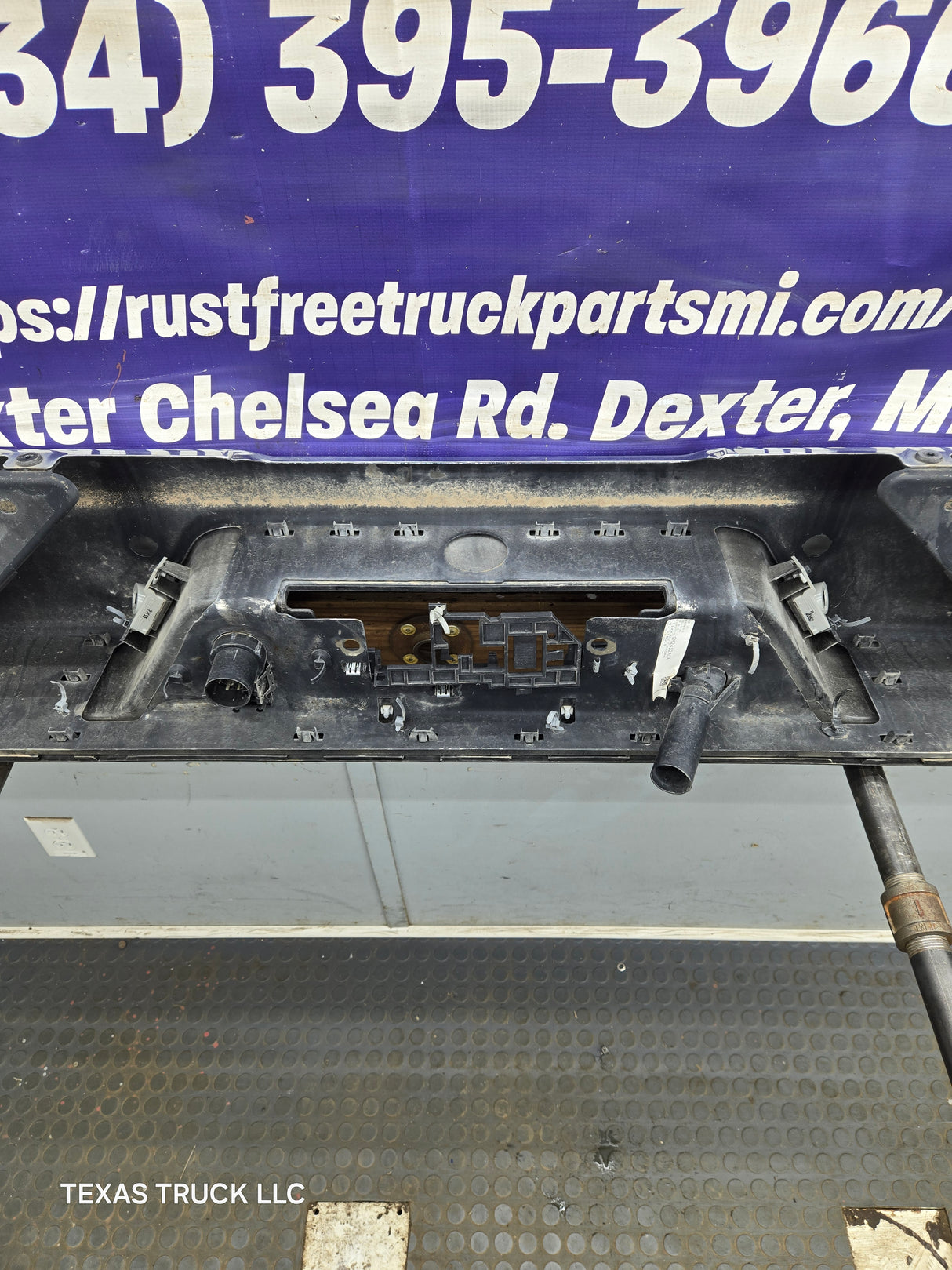 2019-2026 Chevrolet Silverado / GMC Sierra 2500 3500 HD Rear Bumper