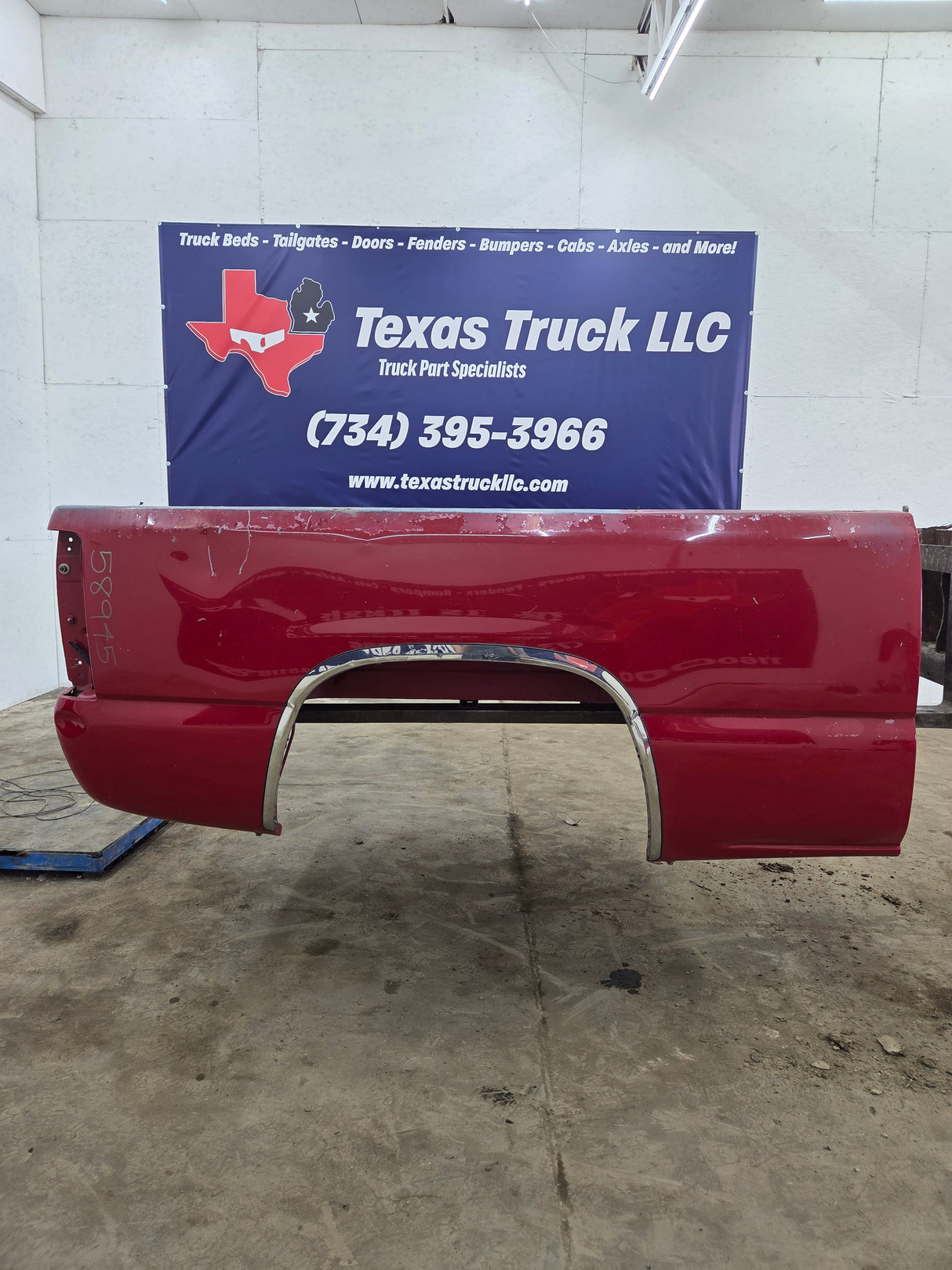 1999-2007 Chevrolet Silverado / GMC Sierra 1500 2500HD 3500HD 6' 6" Short Truck Bed