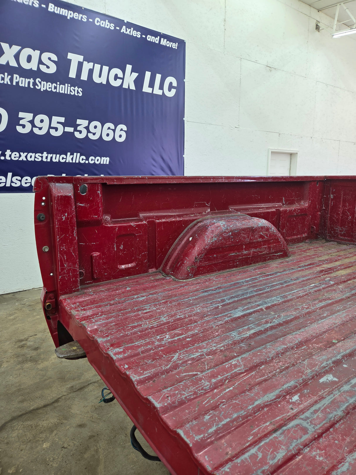 1999-2007 Chevrolet Silverado / GMC Sierra 1500 2500HD 3500HD 6' 6" Short Truck Bed