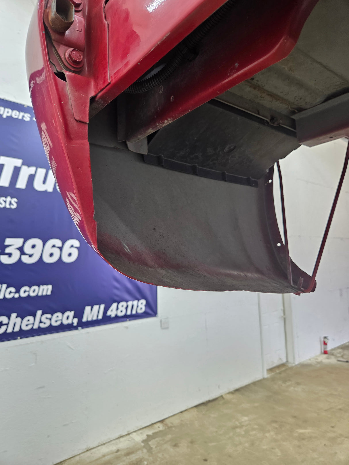1999-2007 Chevrolet Silverado / GMC Sierra 1500 2500HD 3500HD 6' 6" Short Truck Bed