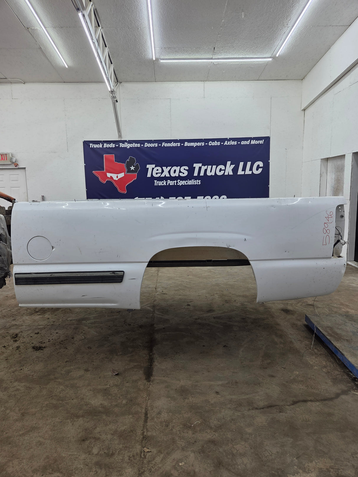 1999-2007 Chevrolet Silverado / GMC Sierra 1500 2500 3500 HD 8' Long Bed Truck Bed