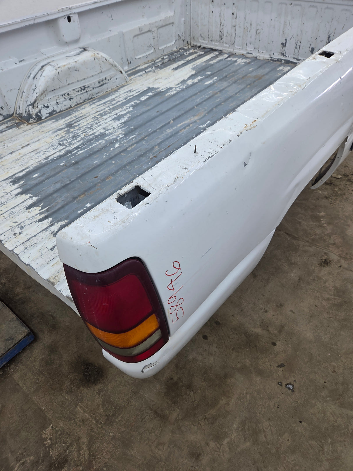 1999-2007 Chevrolet Silverado / GMC Sierra 1500 2500 3500 HD 8' Long Bed Truck Bed