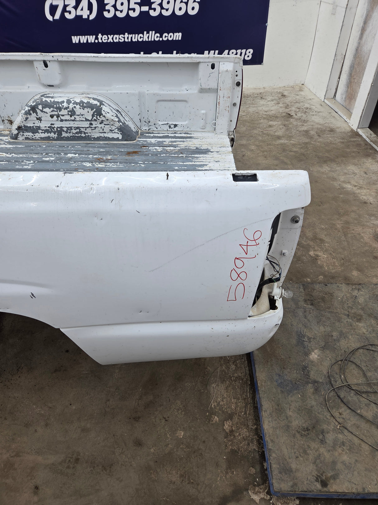 1999-2007 Chevrolet Silverado / GMC Sierra 1500 2500 3500 HD 8' Long Bed Truck Bed