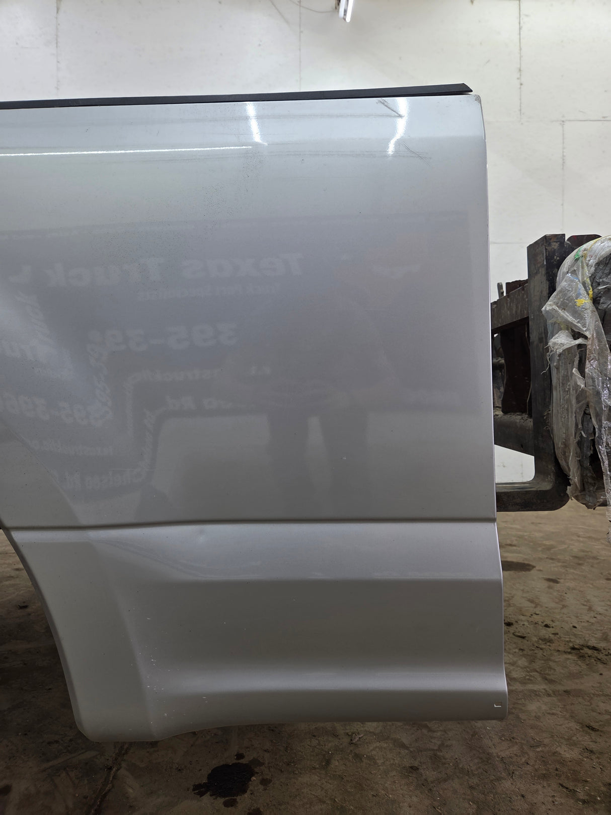 2017-2022 Ford F250 F350 Super Duty 6' 9" Short Truck Bed