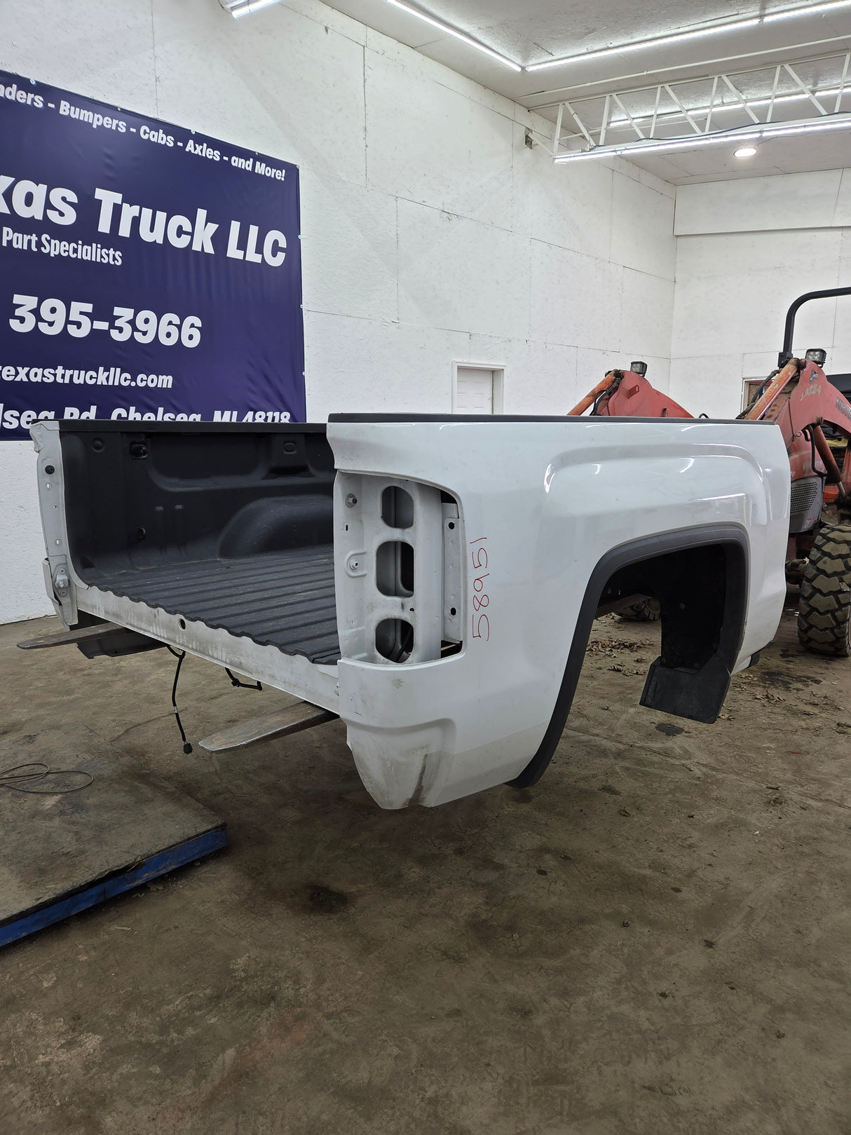 2014-2019 GMC Sierra 1500 5' 8" Short Bed