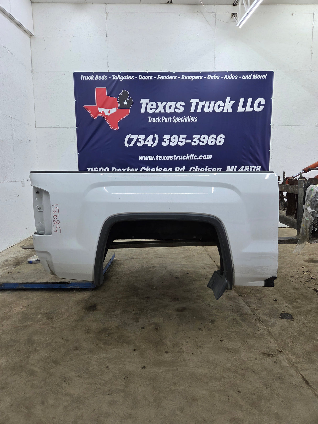 2014-2019 GMC Sierra 1500 5' 8" Short Bed
