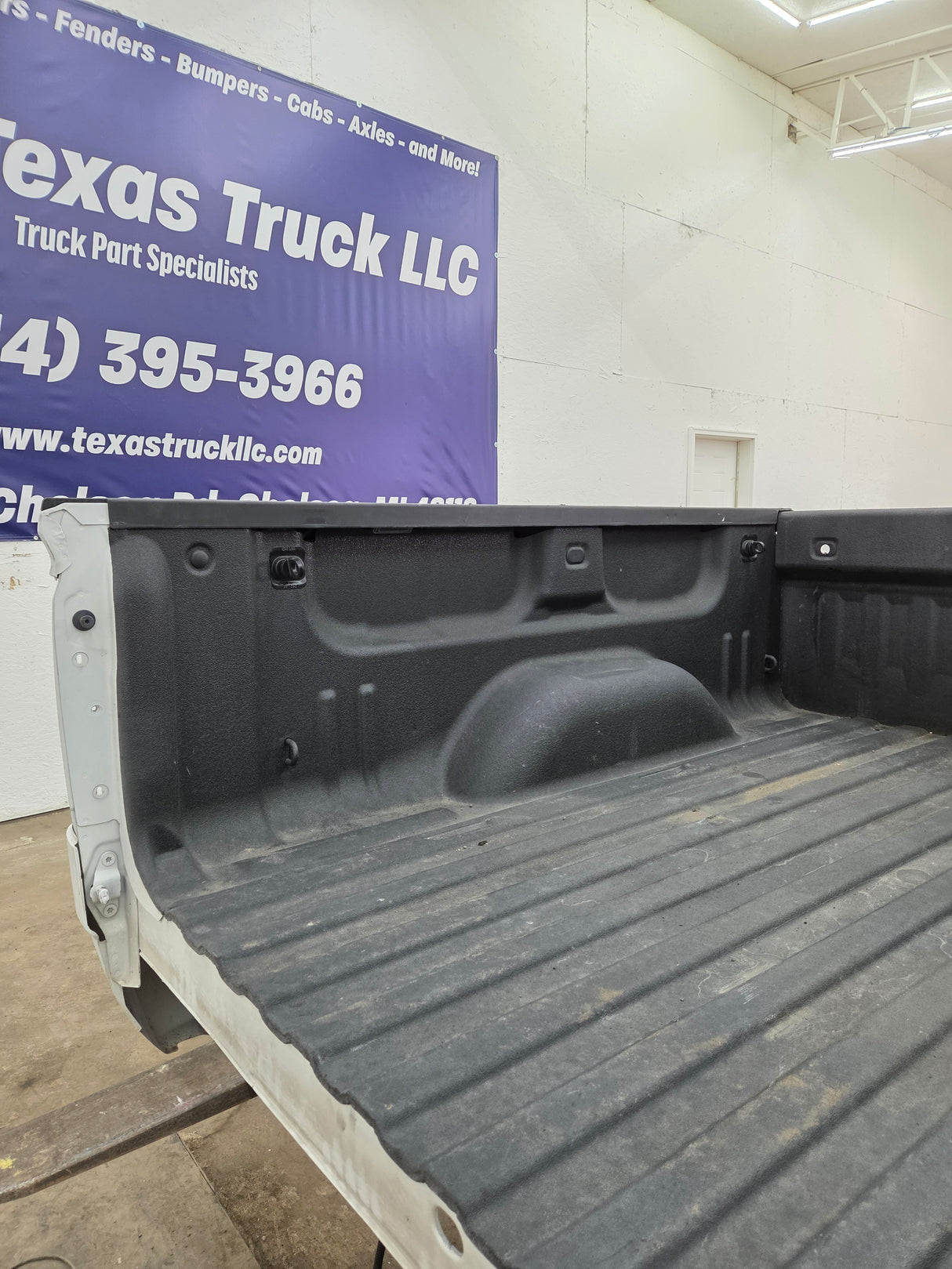 2014-2019 GMC Sierra 1500 5' 8" Short Bed