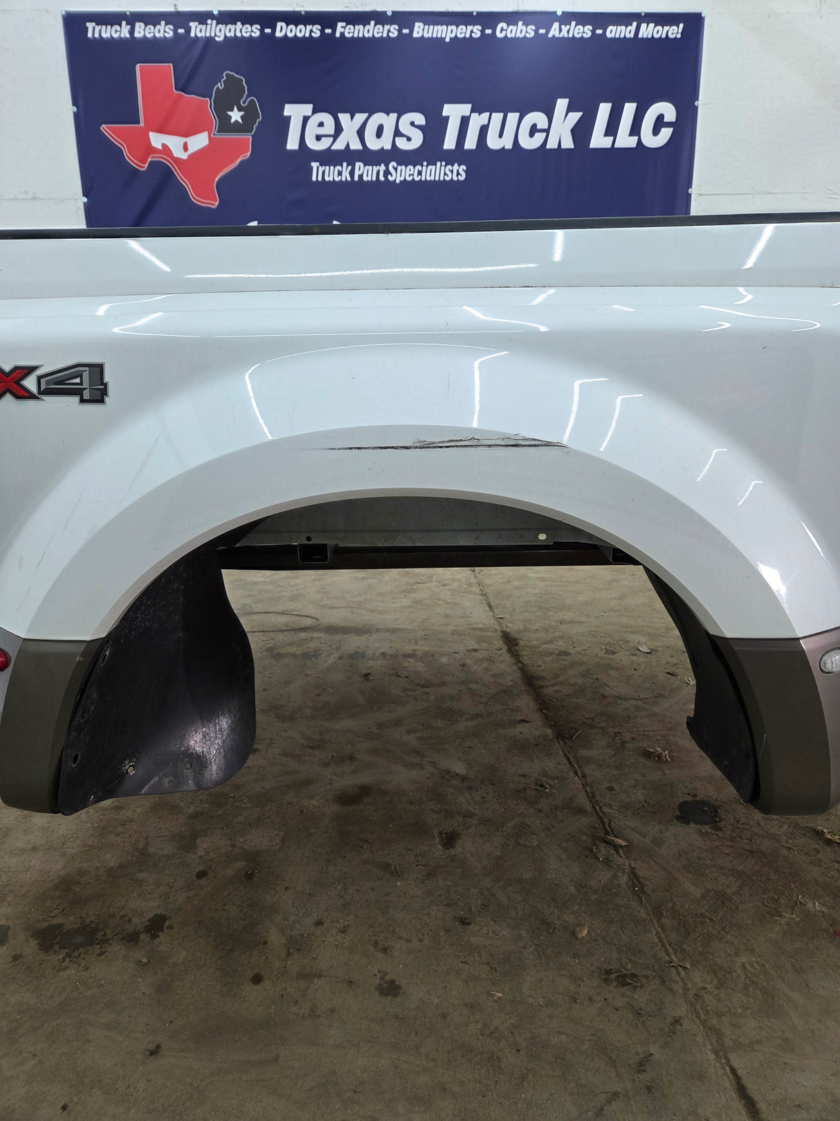 2017-2022 Ford Super Duty F350 F450 F550 8' Dually Bed