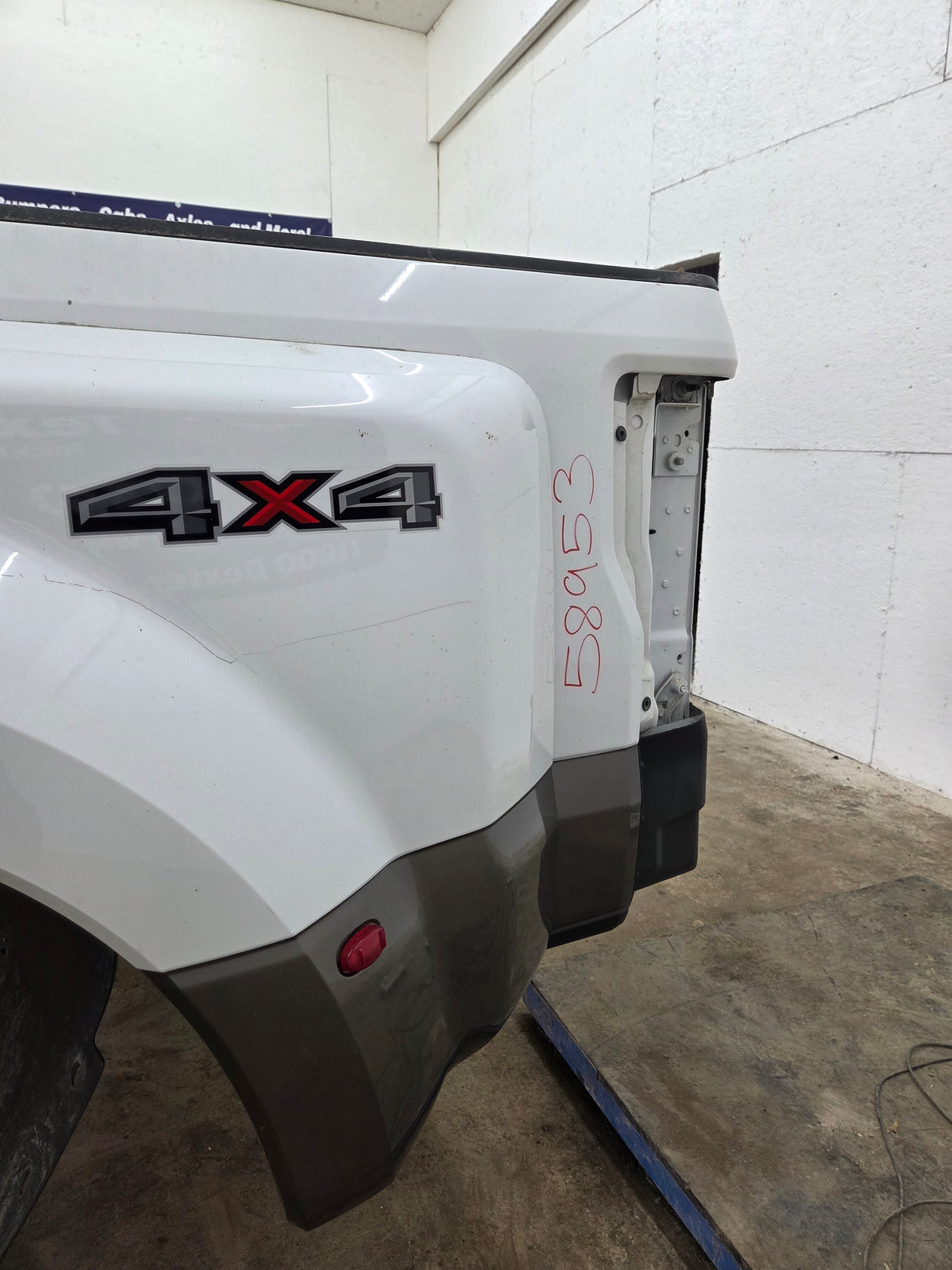 2017-2022 Ford Super Duty F350 F450 F550 8' Dually Bed