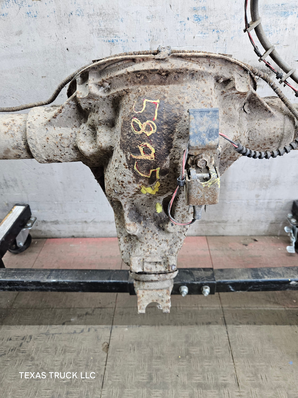 1991-1996 Dodge Dakota Rear Axle 3.55 Gear Ratio 8 1/4 Ring gear