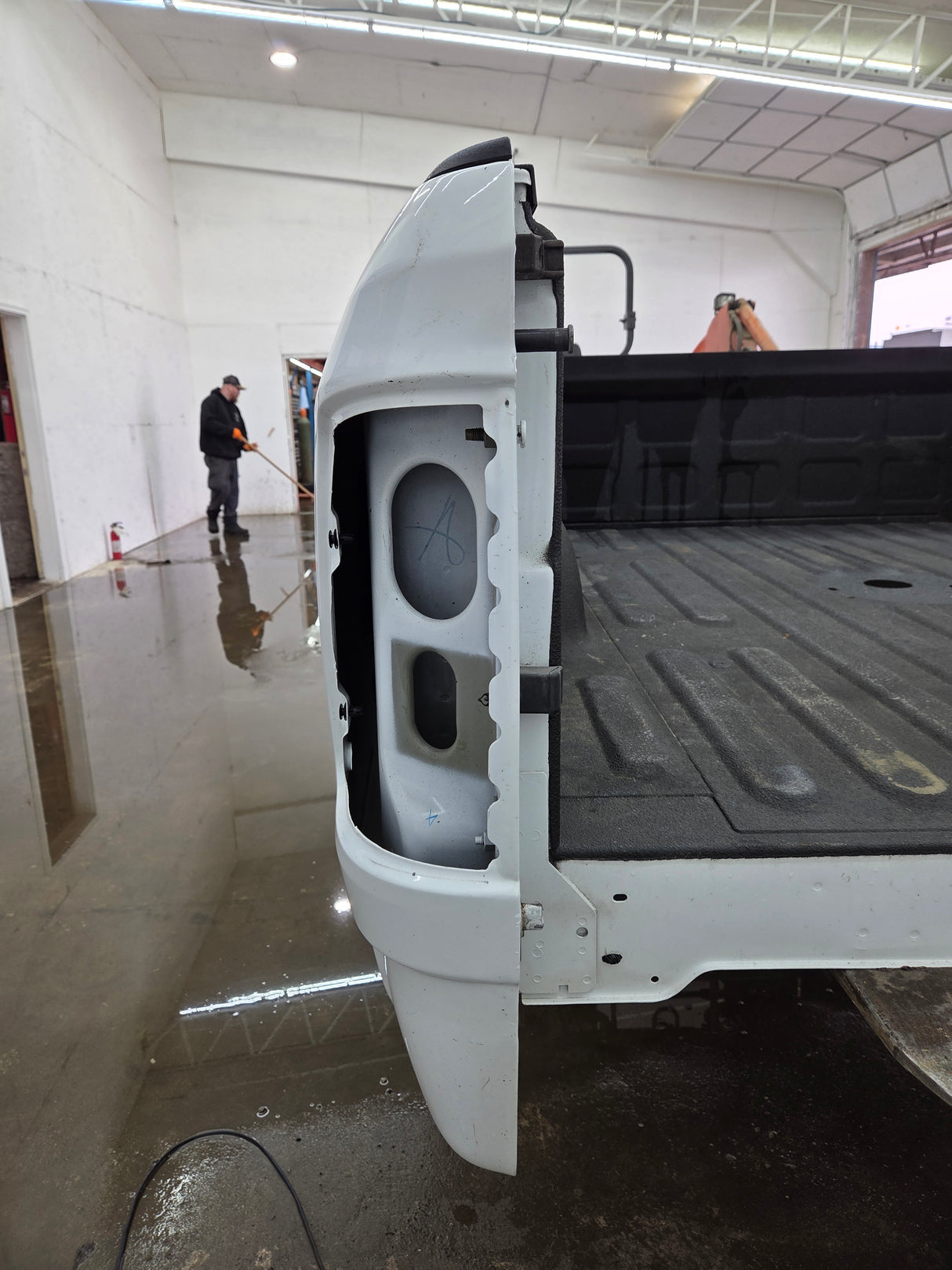 2019-2025 Dodge Ram 2500 3500 5th Gen 6' 4" Short Truck Bed