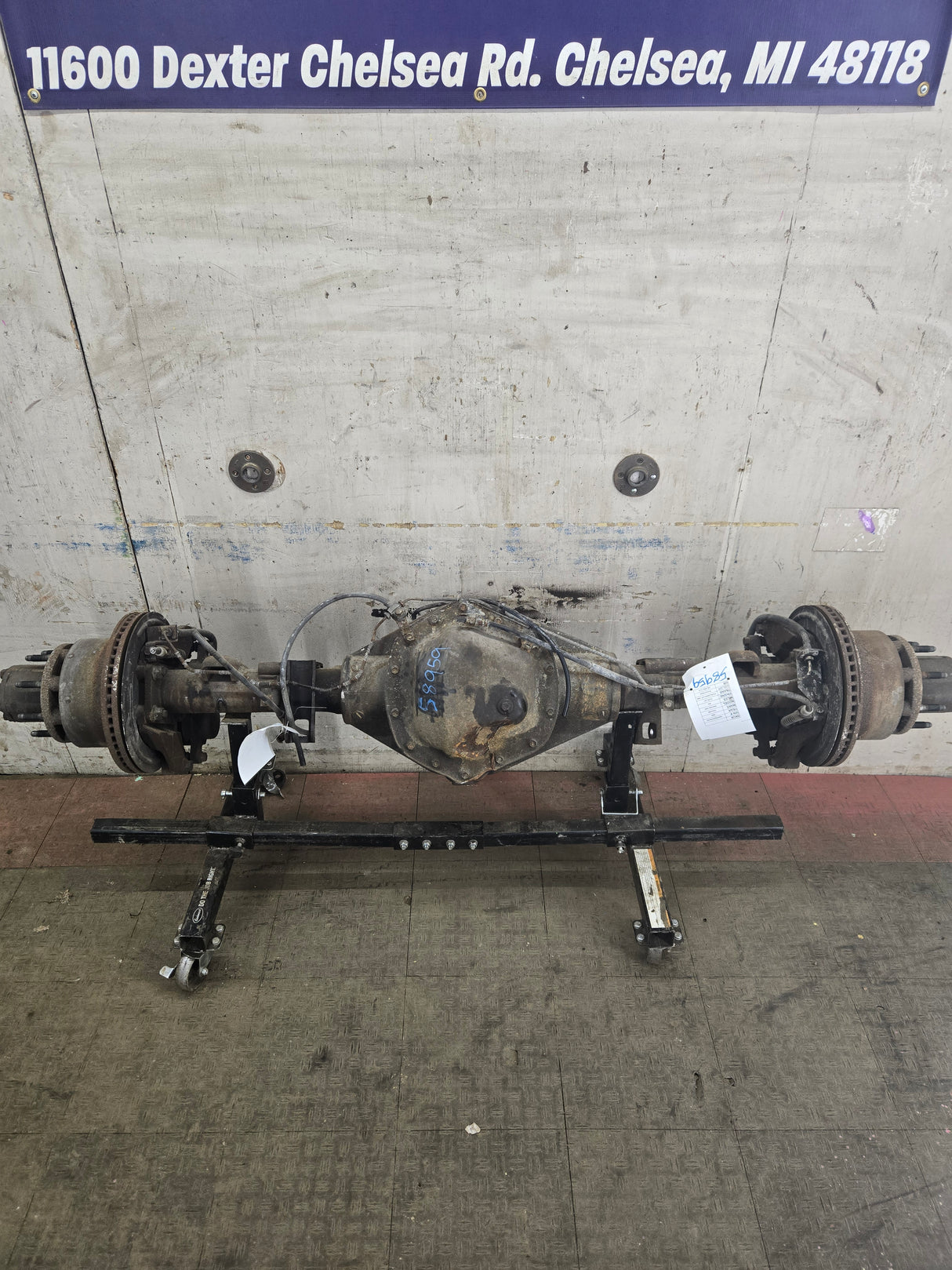 2001-2006 Chevrolet Silverado / GMC Sierra 3500 HD Dually Rear Axle Cab & Chassis 4.10 11.5" GT5 G80