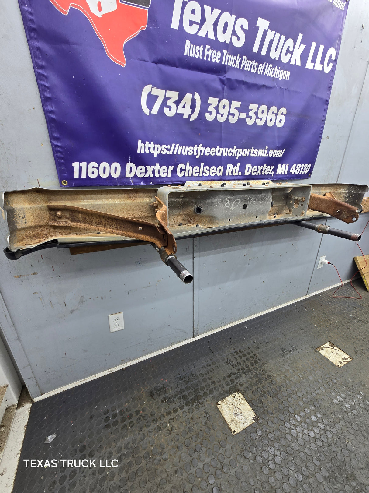 1980-1997 Ford F100 F150 F250 F350 Rear Bumper