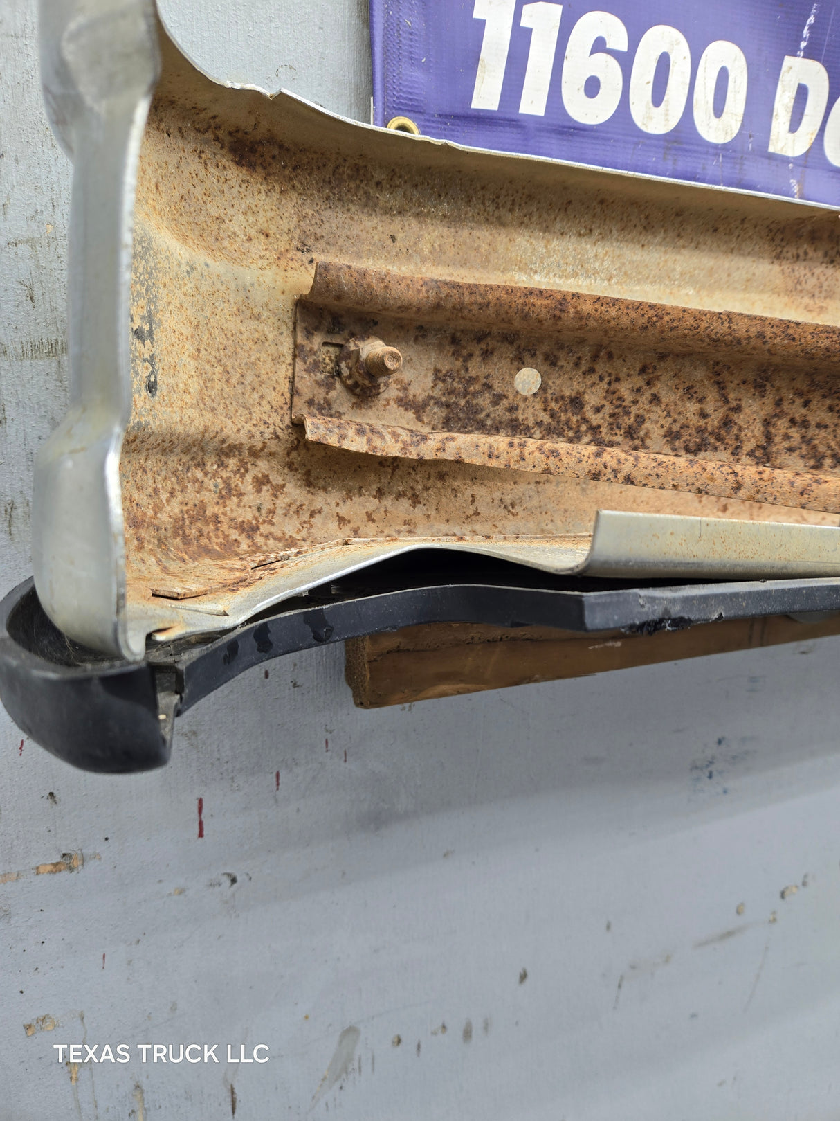 1980-1997 Ford F100 F150 F250 F350 Rear Bumper