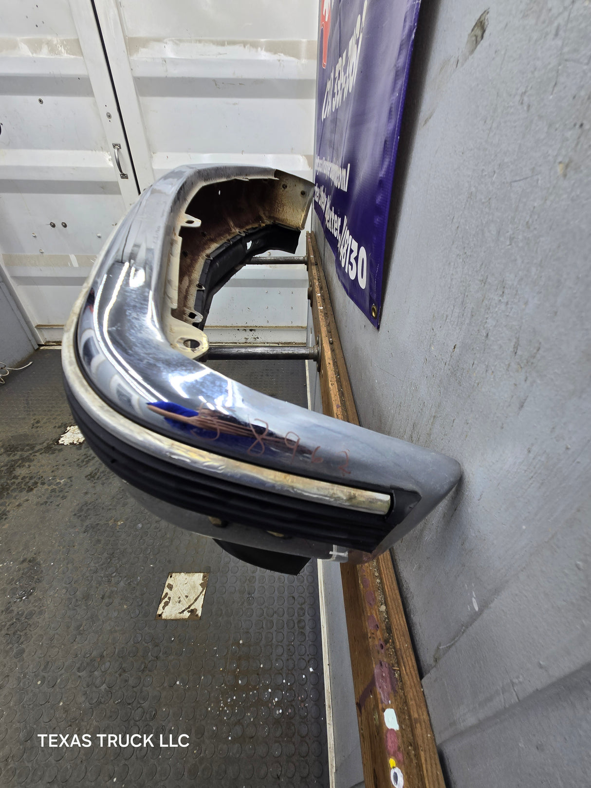 1988-1998 Chevrolet / GMC 1500 2500 3500 Front Bumper