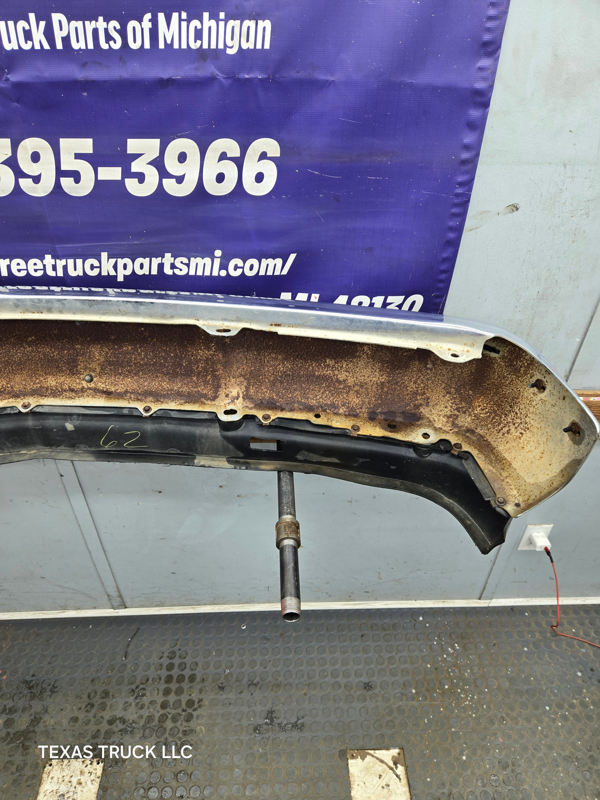 1988-1998 Chevrolet / GMC 1500 2500 3500 Front Bumper