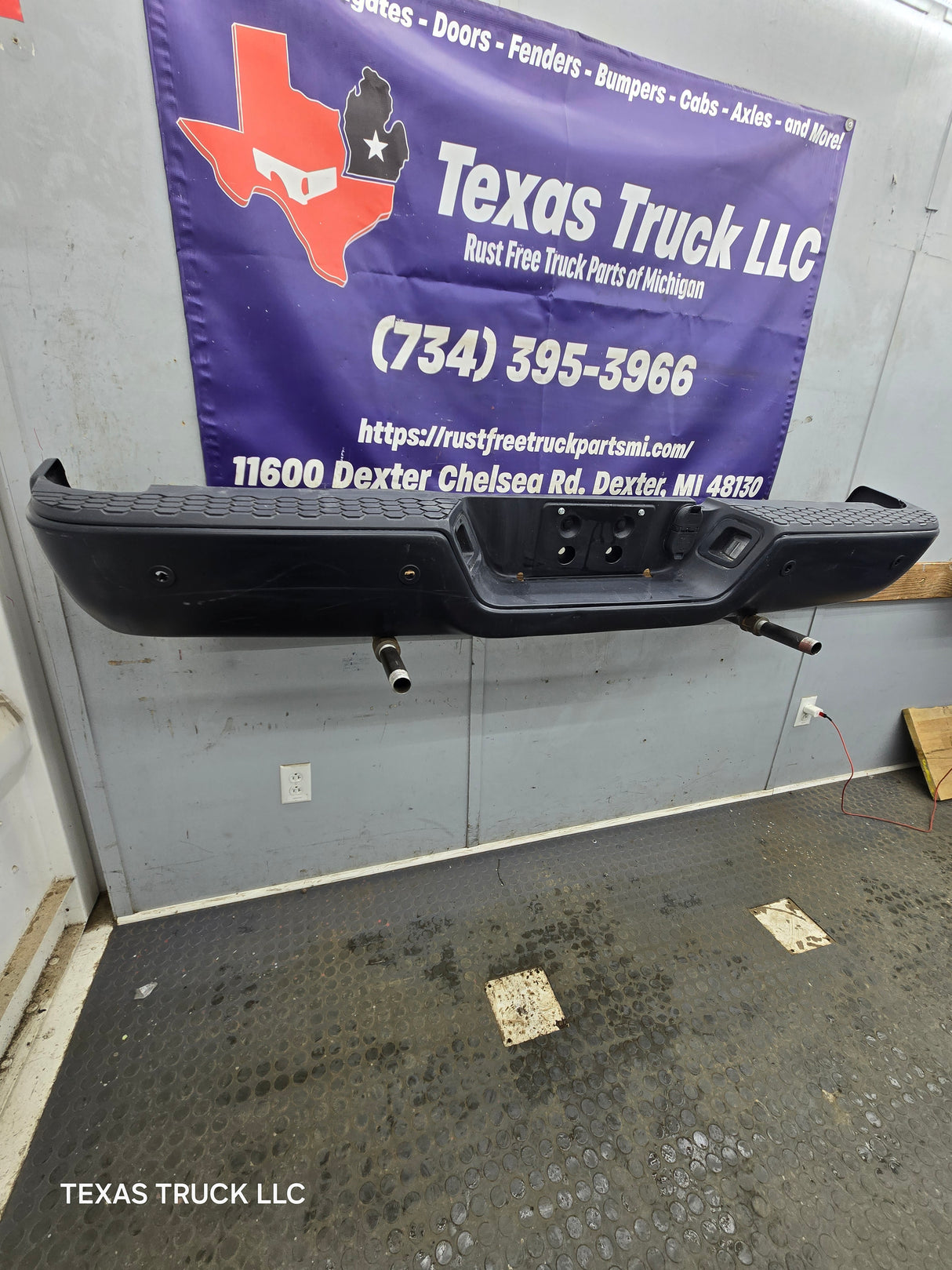 2009-2018 Dodge Ram 1500 2500 3500 4th Gen Rear Bumper