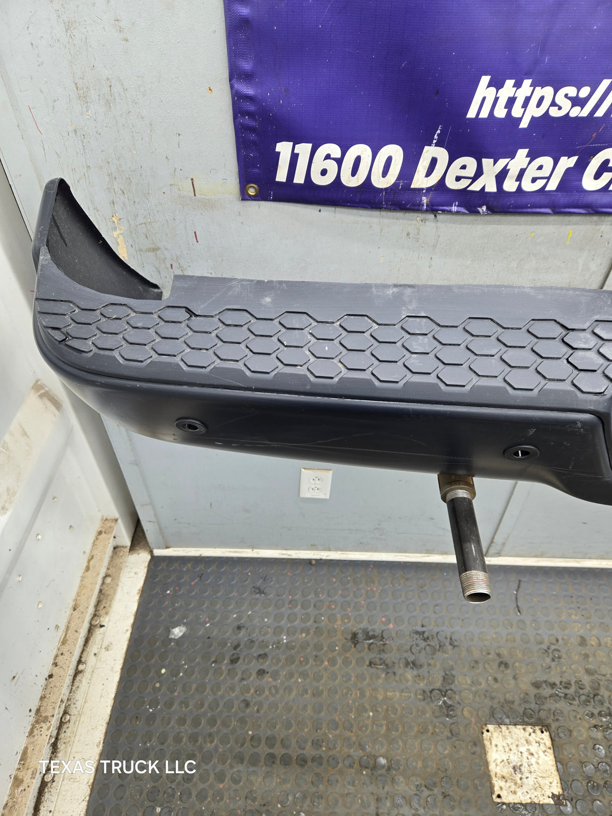 2009-2018 Dodge Ram 1500 2500 3500 4th Gen Rear Bumper
