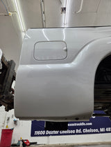 2011-2016 Ford F250 F350 Super Duty 6' 9" Short Truck Bed - Pearl white