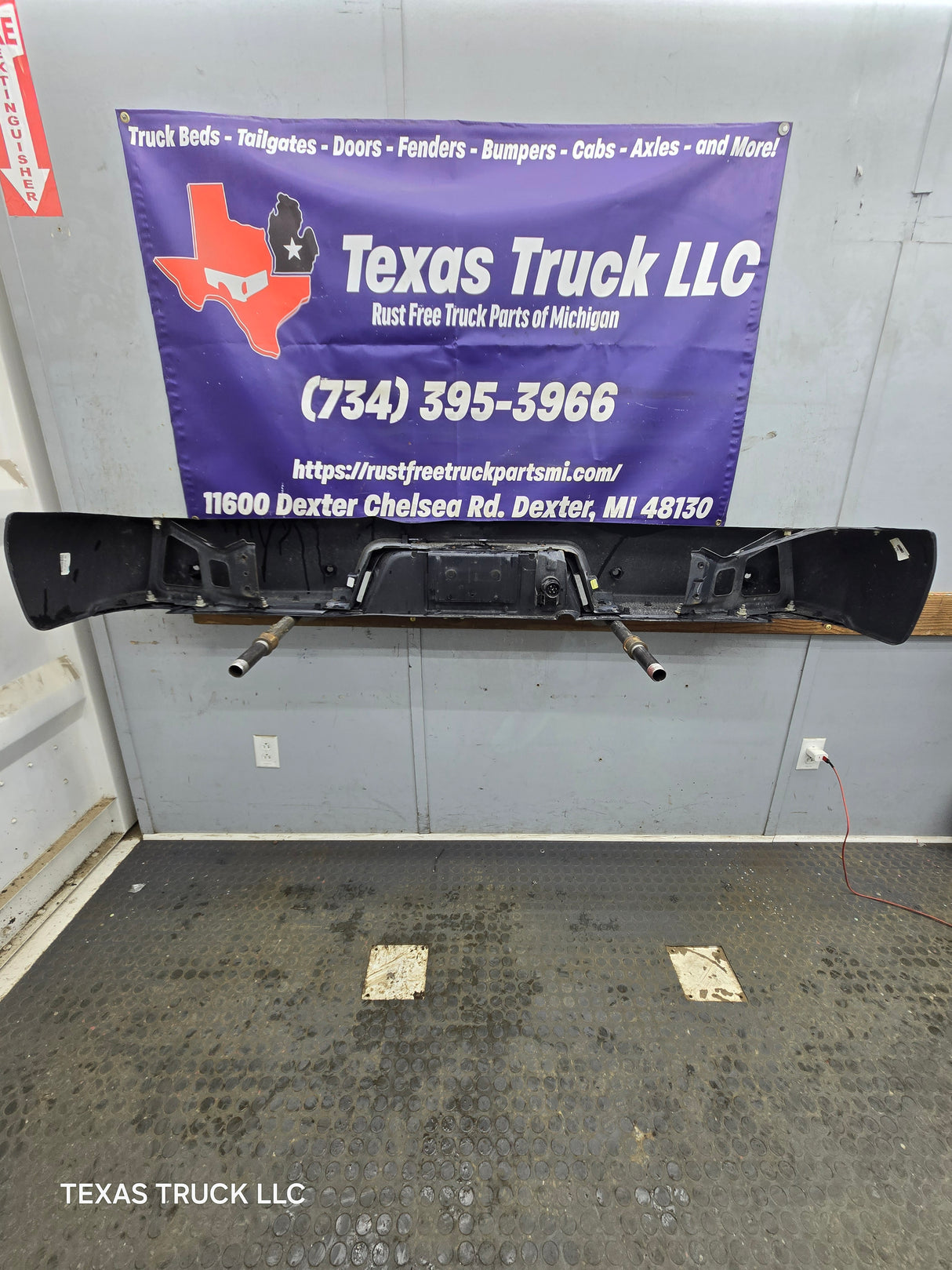 2009-2018 Dodge Ram 1500 2500 3500 4th Gen Rear Bumper