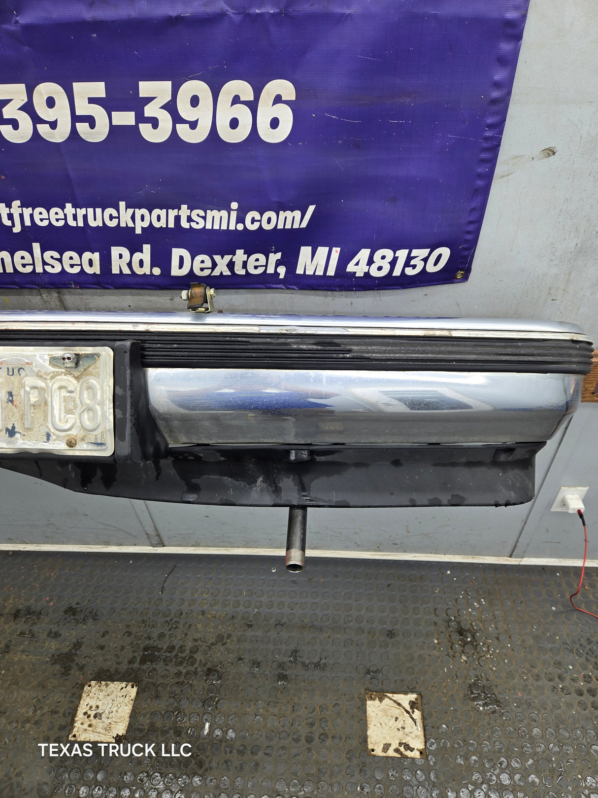 1988-1998 Chevrolet / GMC 1500 2500 3500 Front Bumper