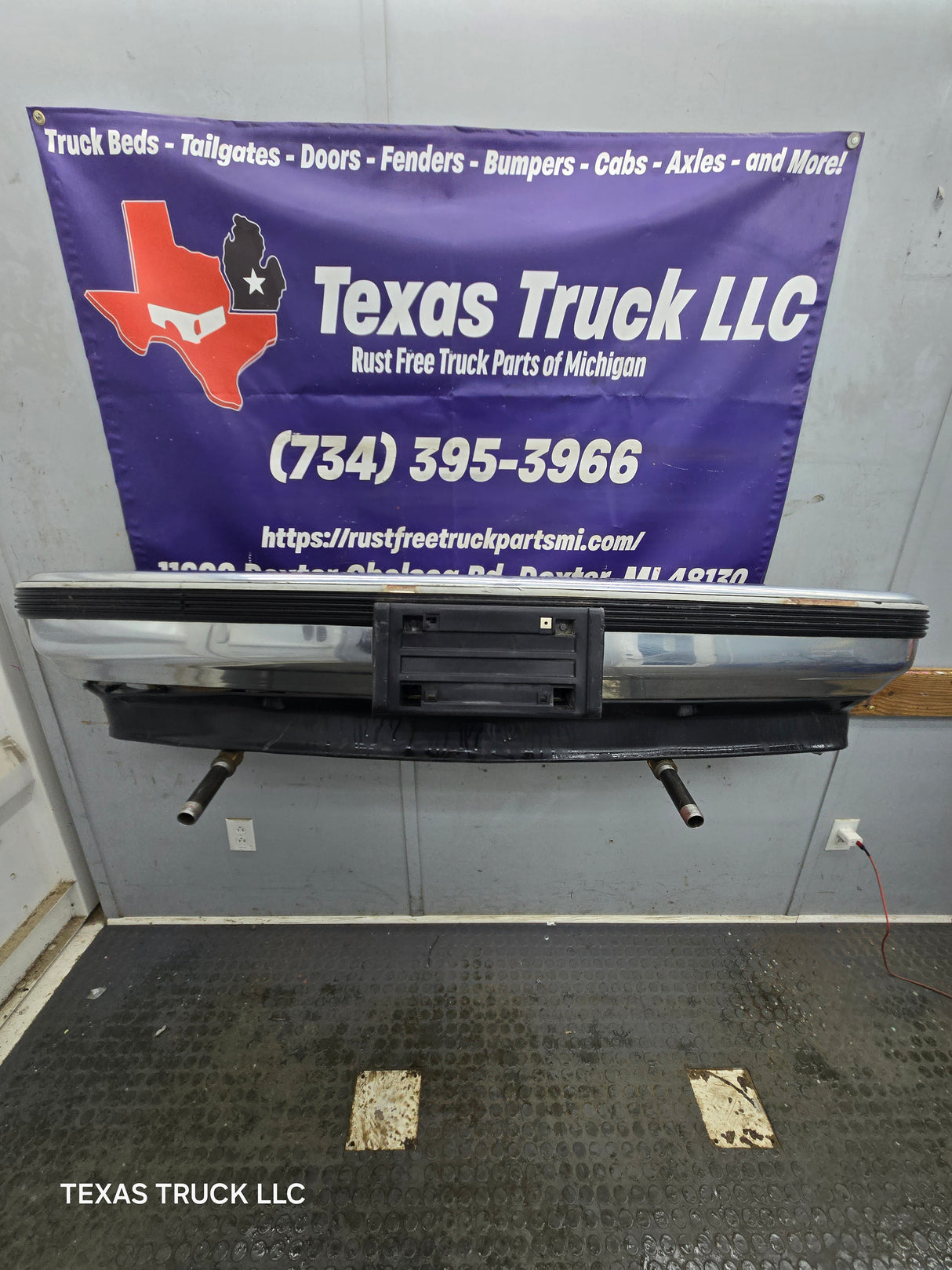 1988-1998 Chevrolet / GMC 1500 2500 3500 Front Bumper