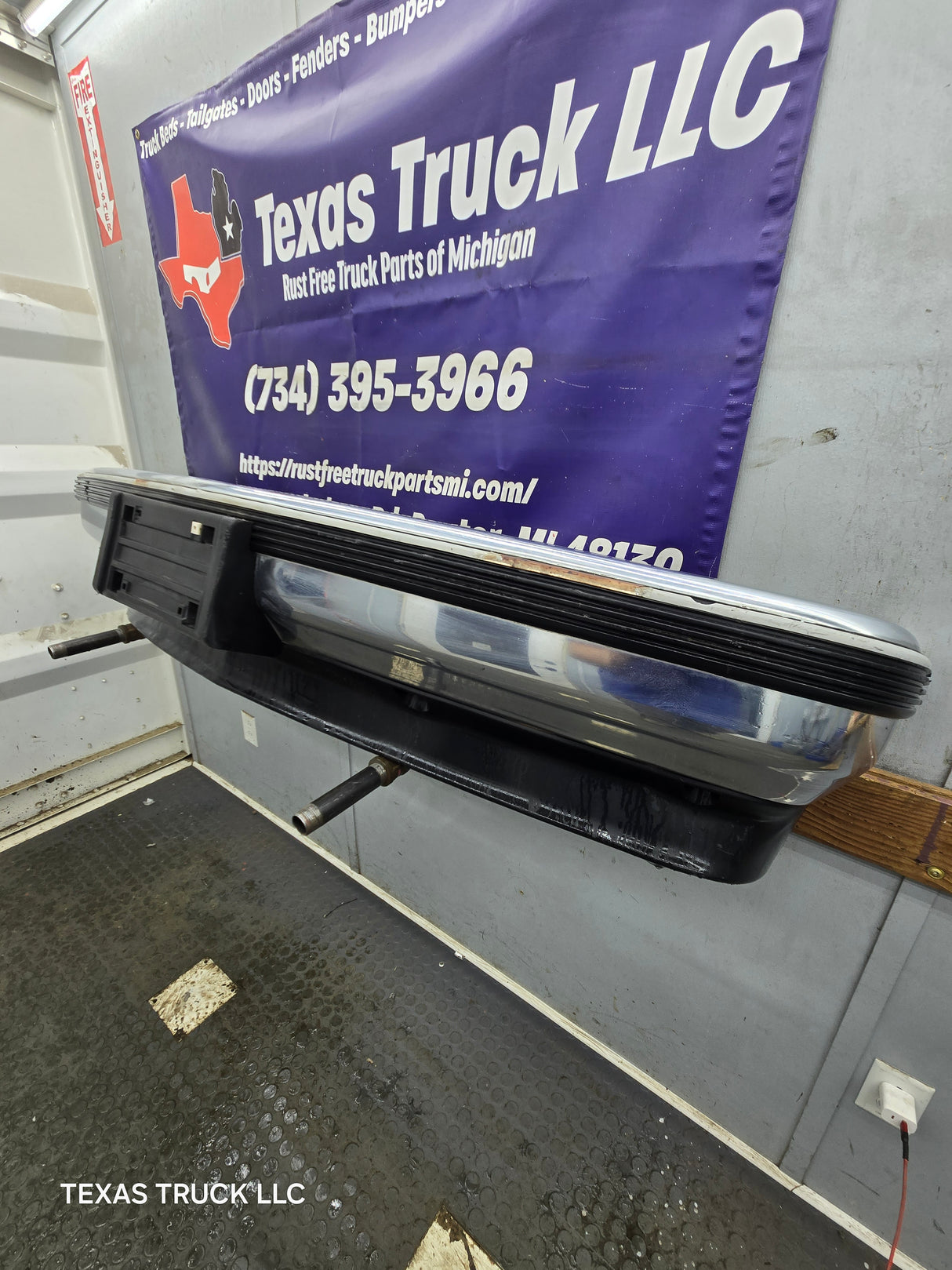 1988-1998 Chevrolet / GMC 1500 2500 3500 Front Bumper
