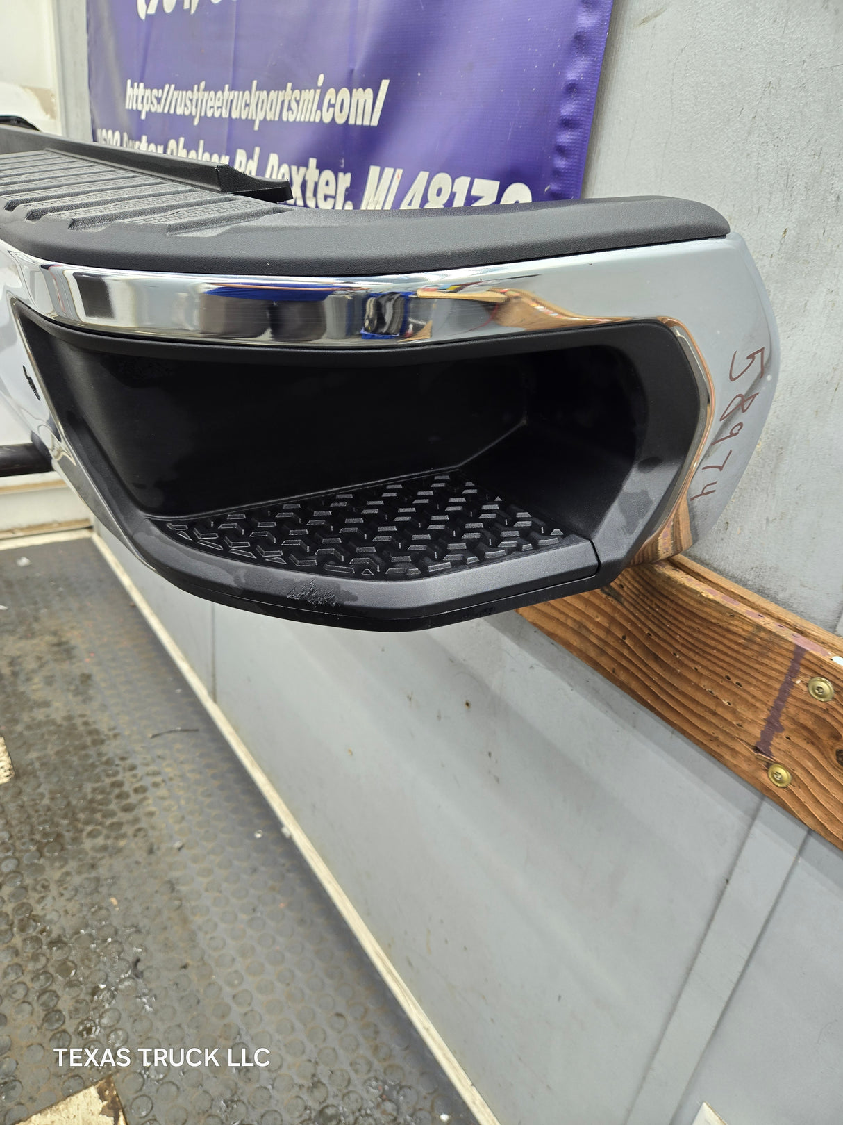2019-2026 Chevrolet Silverado / GMC Sierra 2500 3500 HD Rear Bumper
