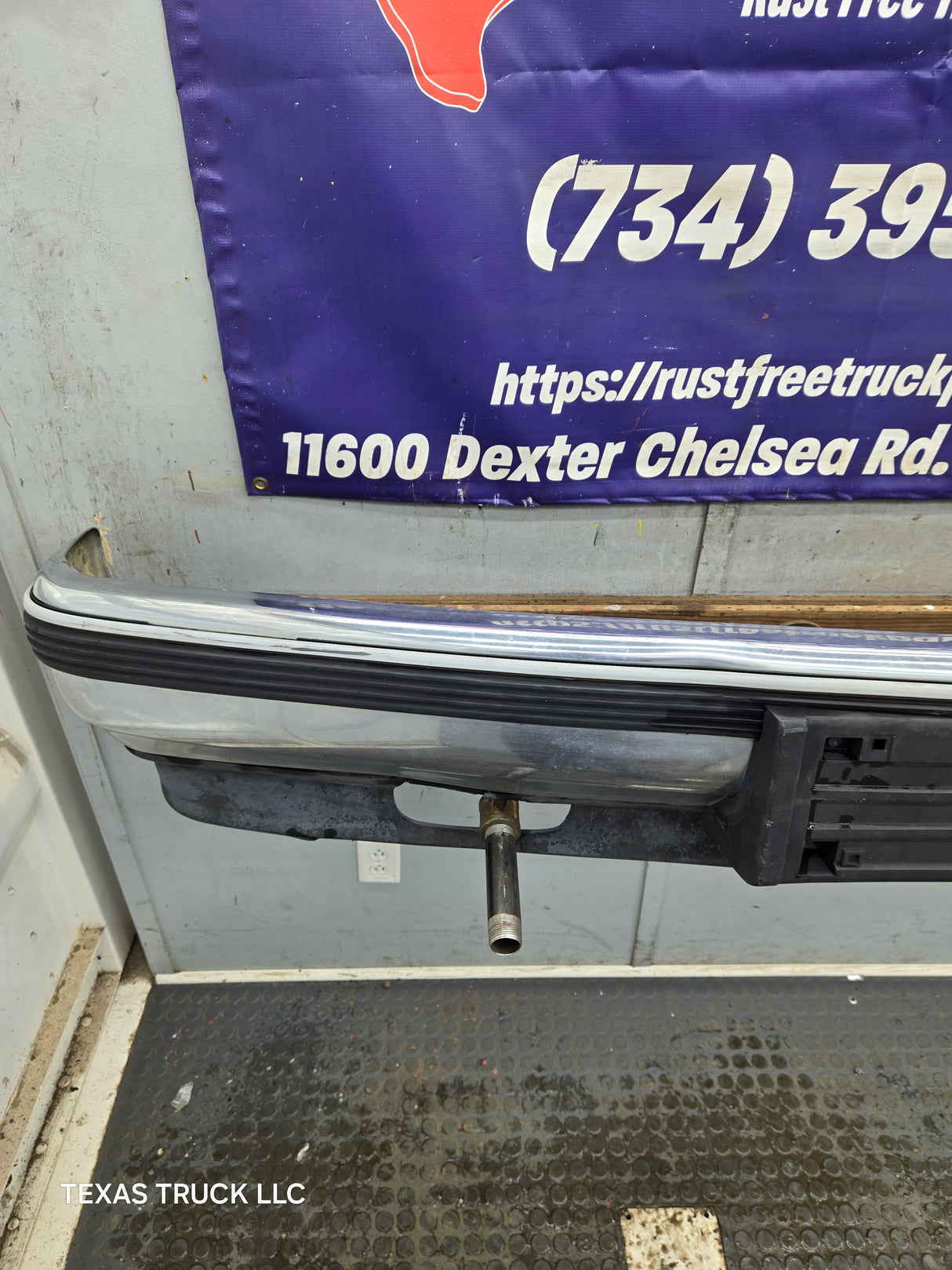 1988-1998 Chevrolet / GMC 1500 2500 3500 Front Bumper