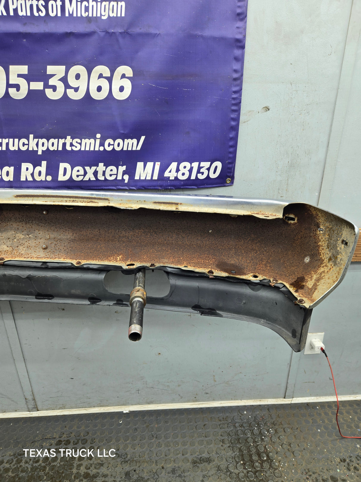 1988-1998 Chevrolet / GMC 1500 2500 3500 Front Bumper
