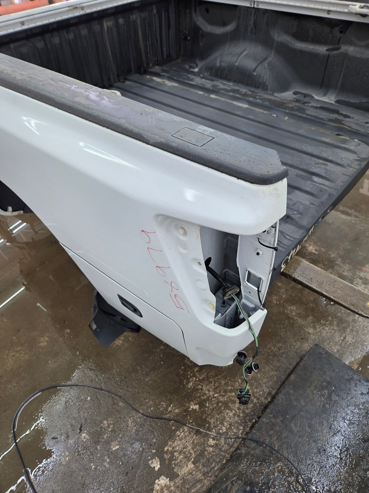 2004-2015 Nissan Titan Crew Cab 5' 6" Short Bed