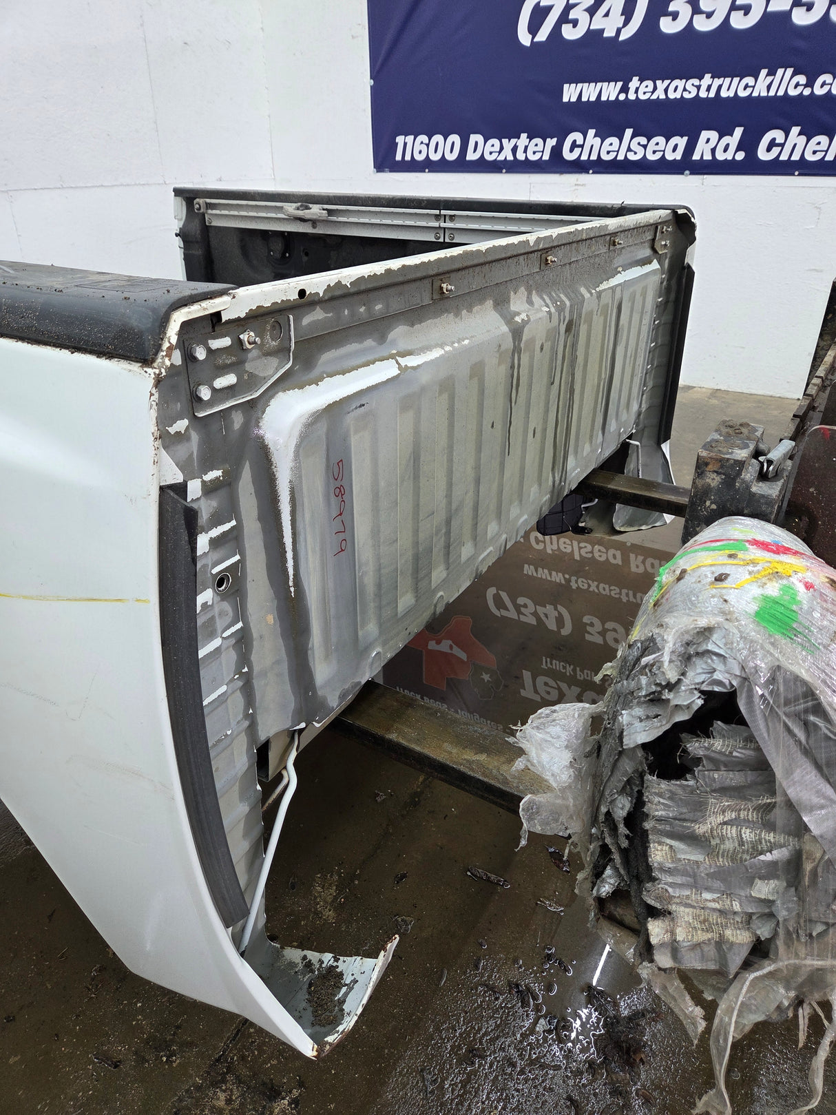 2004-2015 Nissan Titan Crew Cab 5' 6" Short Bed