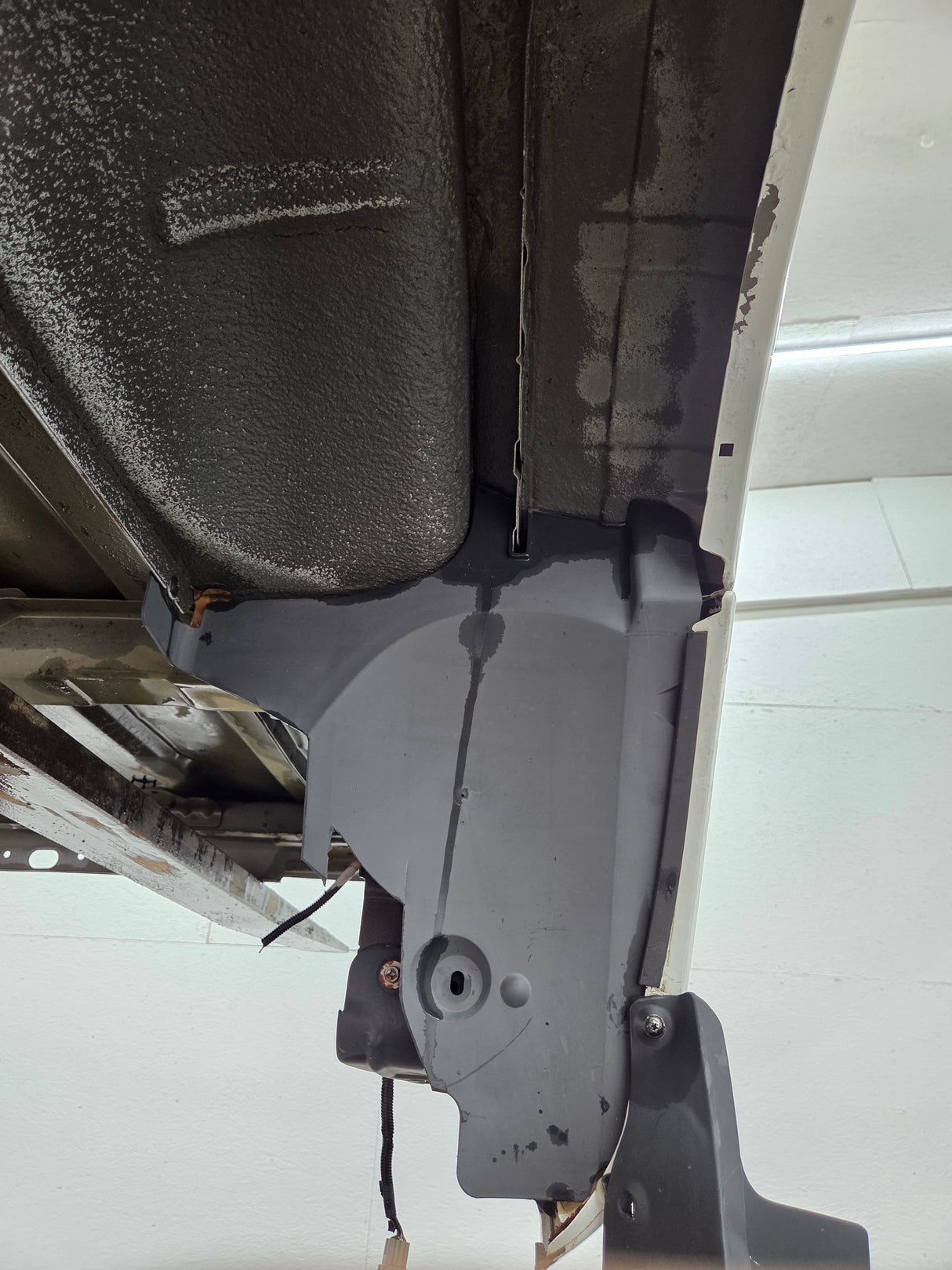 2004-2015 Nissan Titan Crew Cab 5' 6" Short Bed