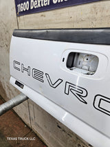 1999-2007 Chevrolet Silverado / GMC Sierra 1500 2500 3500 Tailgate